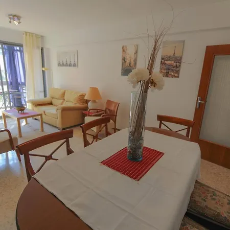 Rentalsevilla Luminoso Apartamento 3 * Sevilla
